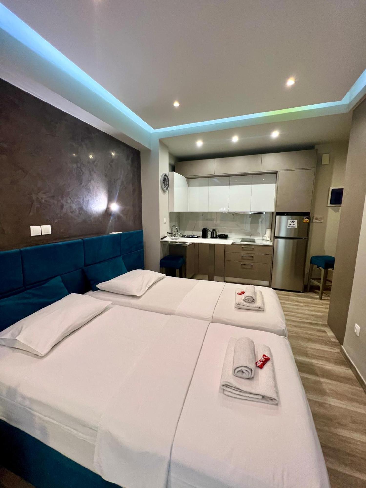 Emerald Lux Apartment Atene Esterno foto