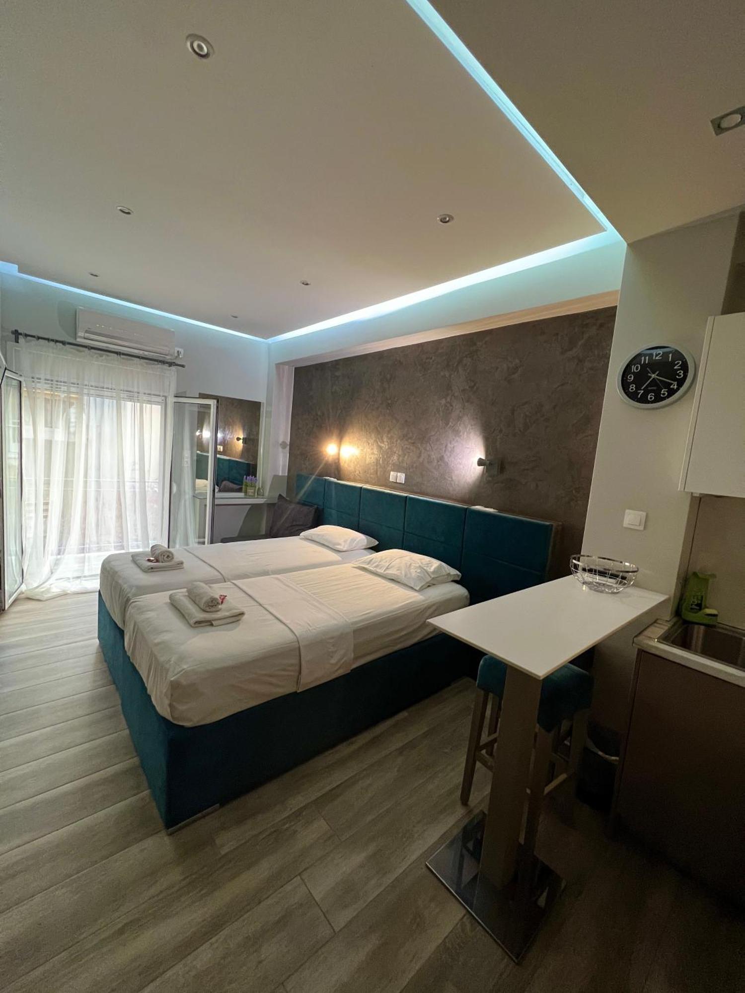 Emerald Lux Apartment Atene Esterno foto