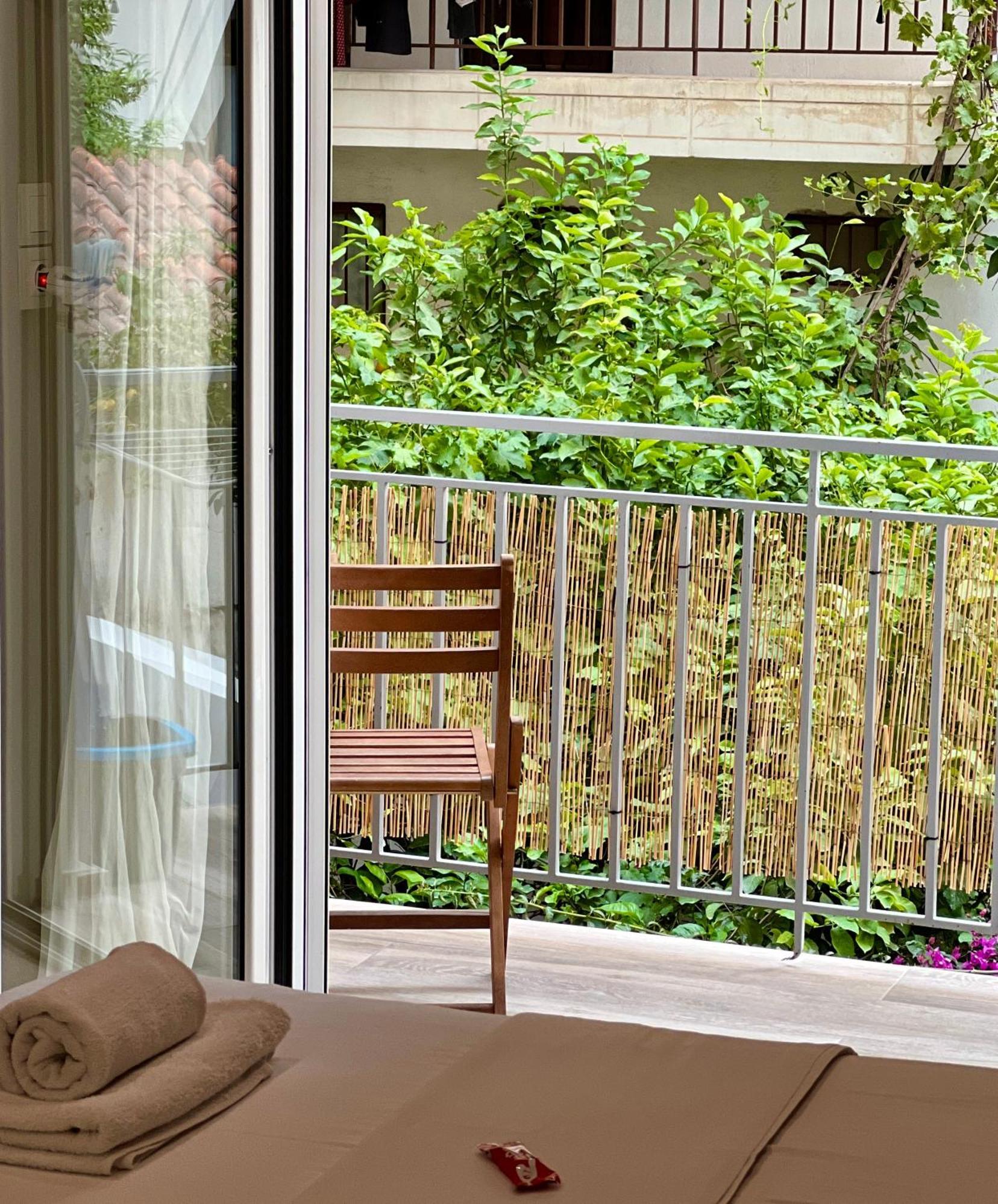 Emerald Lux Apartment Atene Esterno foto